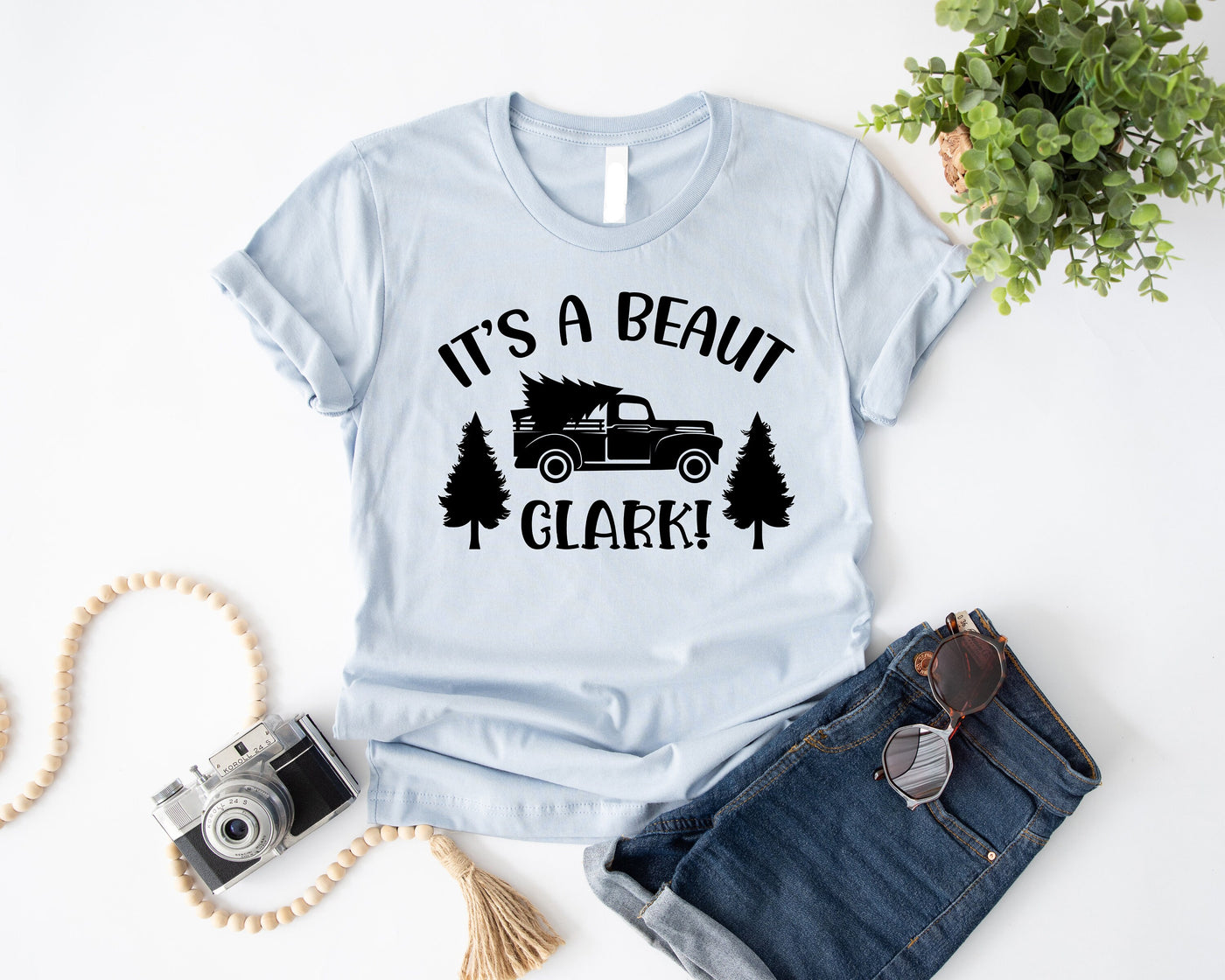 a t - shirt that says it&#39;s a beautiful glarr